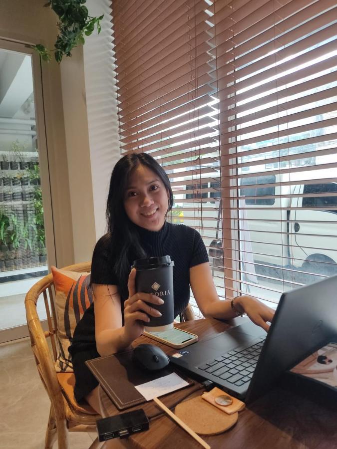 Airo Suites Makati Pasay Bagian luar foto