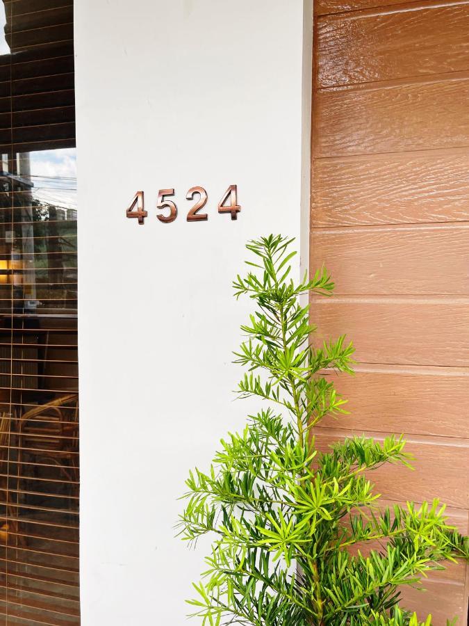 Airo Suites Makati Pasay Bagian luar foto